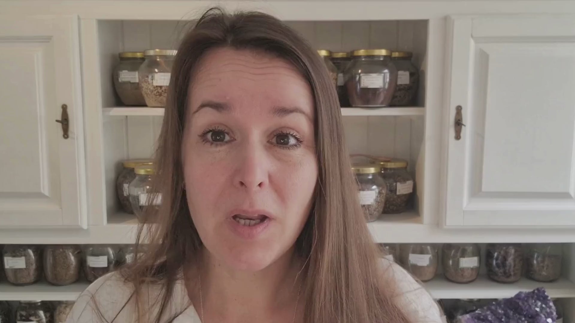 Video laden: Uitleg op de vraag: Waarom werkt BewustzijnsIntegratie diepgaand, liefdevol en doeltreffend?